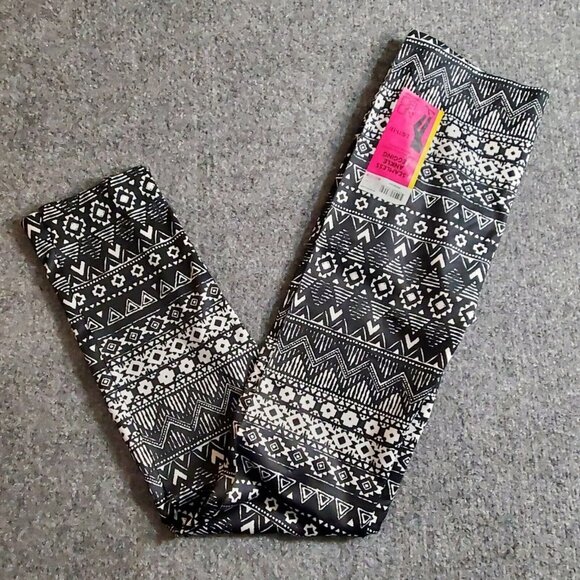 NOBO no boundaries ankle leggings size large 11 13 Black White Geometrical print - Picture 1 of 12